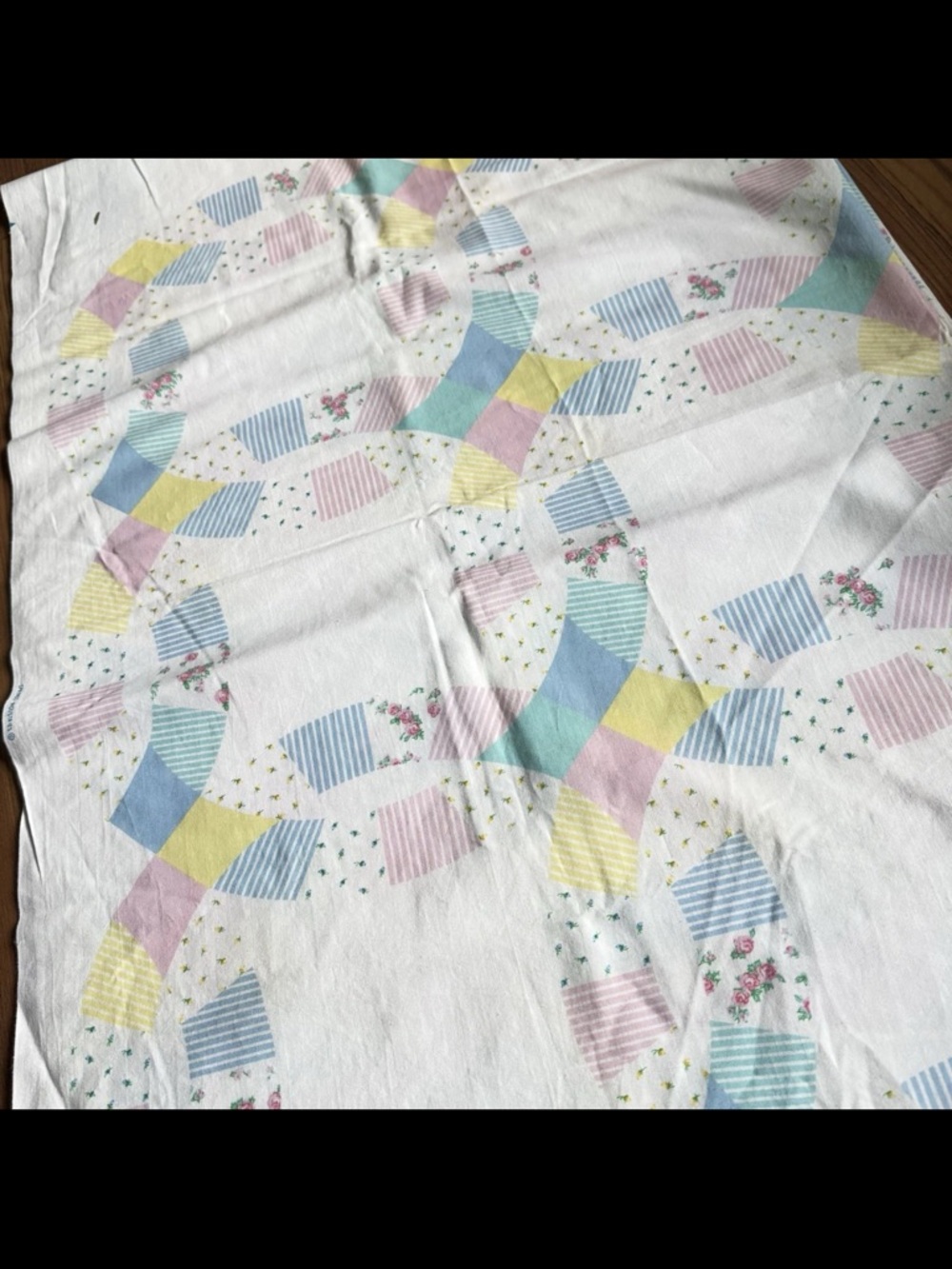 VTG Spring Industries Wedding Ring Cheaters Quilt Cotton Fabric Pastels 2 yards - Picture 7 of 11